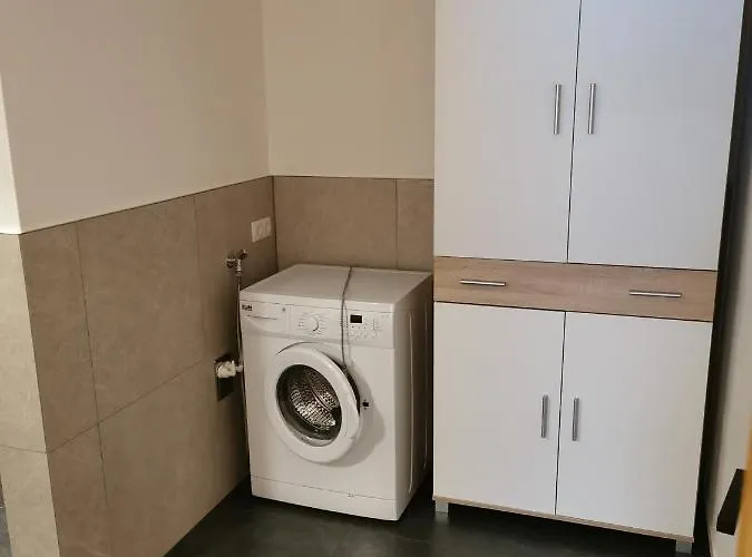 Lackner 필즈모스